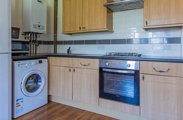 Richmond Crescent, City Centre, Cardiff - Image 3